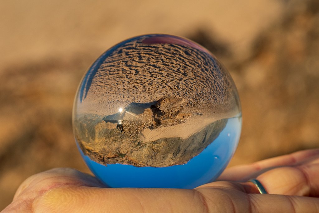 Lensball